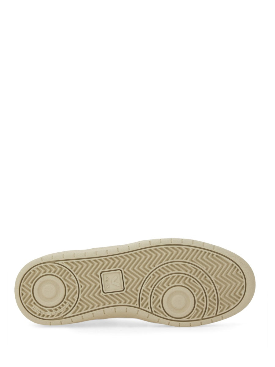 Veja Sneaker "V 10" – Image 5