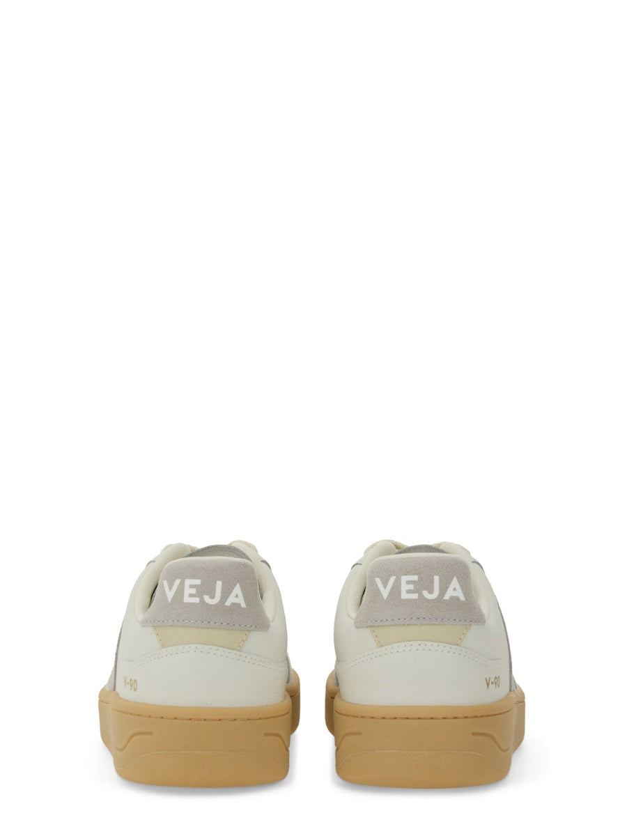 Veja Sneaker "V 90" – Image 6