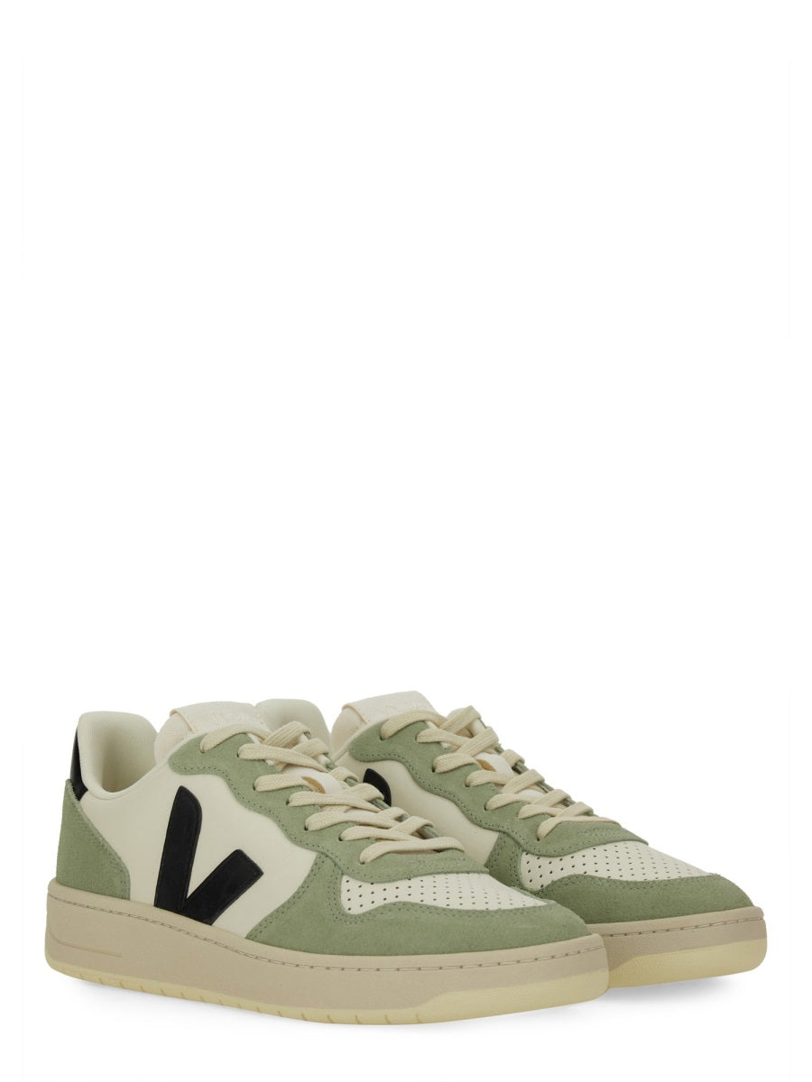 Veja Sneaker "V 10" – Image 2