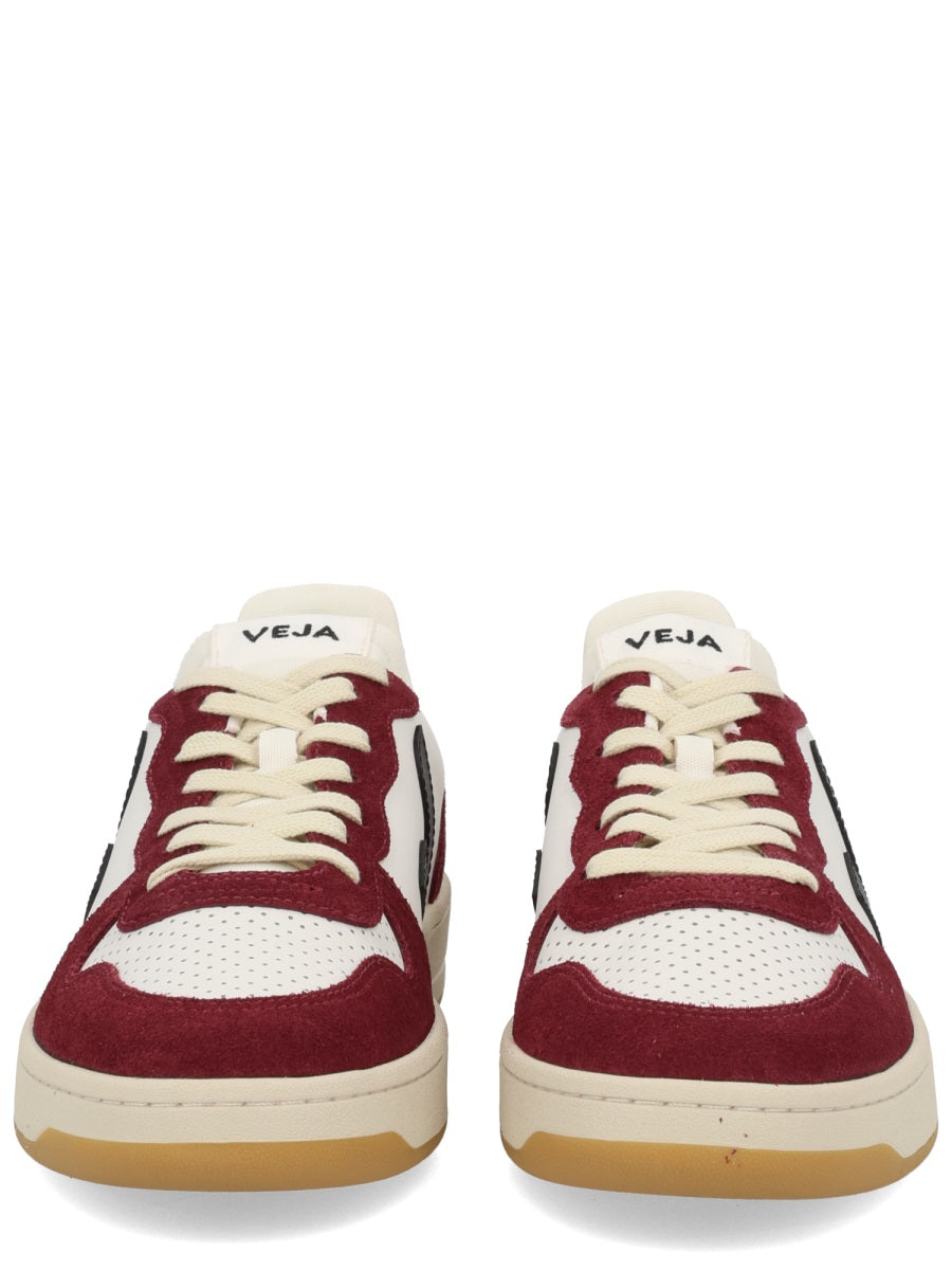 Veja Sneaker "V 10" – Image 3