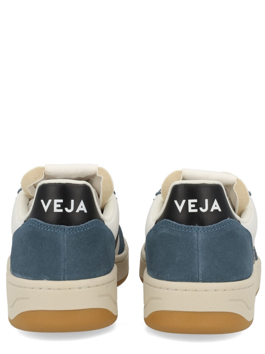 Veja Sneaker "V 10" – Image 4