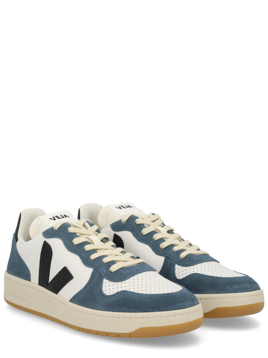 Veja Sneaker "V 10" – Image 2