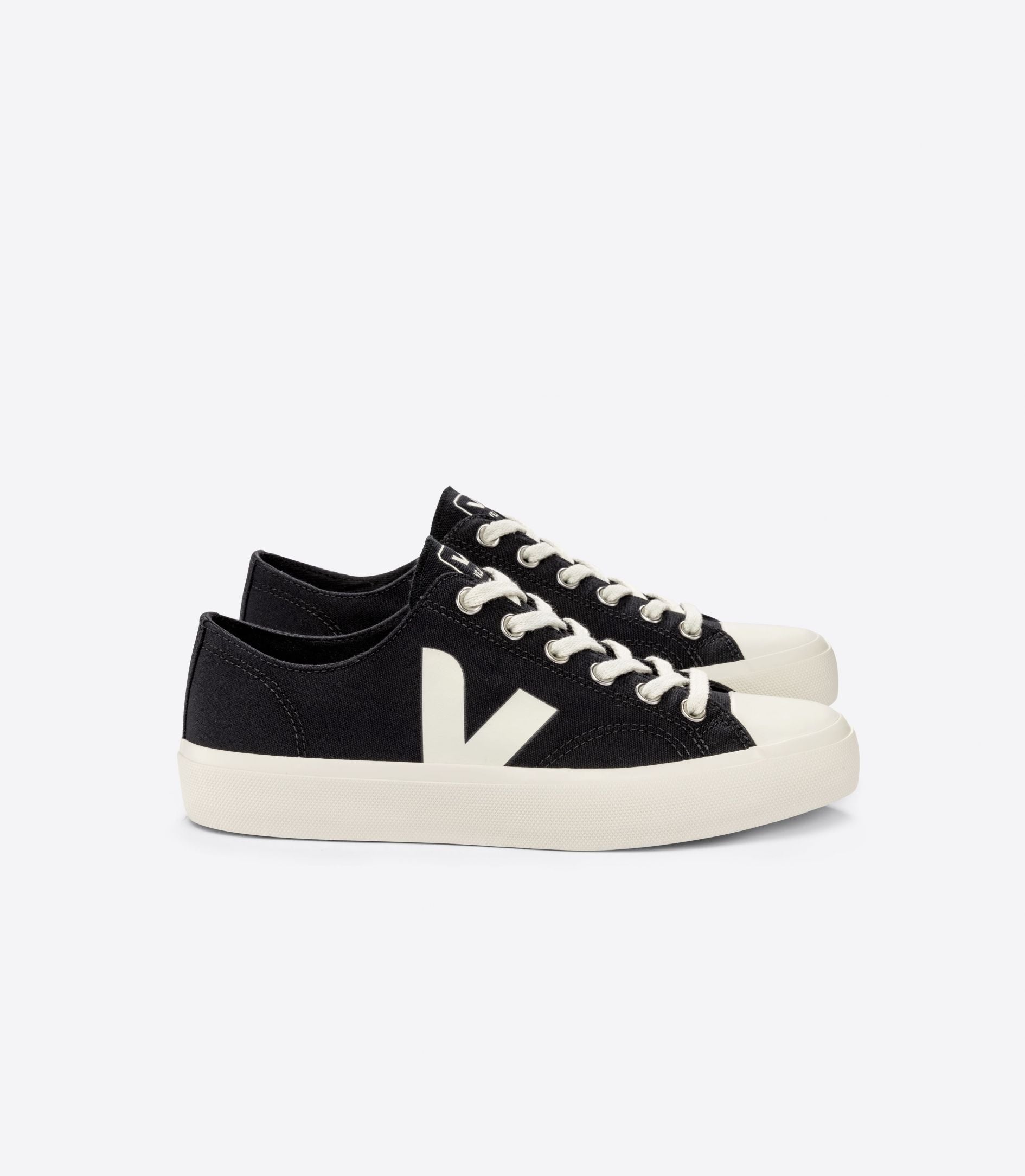Veja Sneakers – Image 2