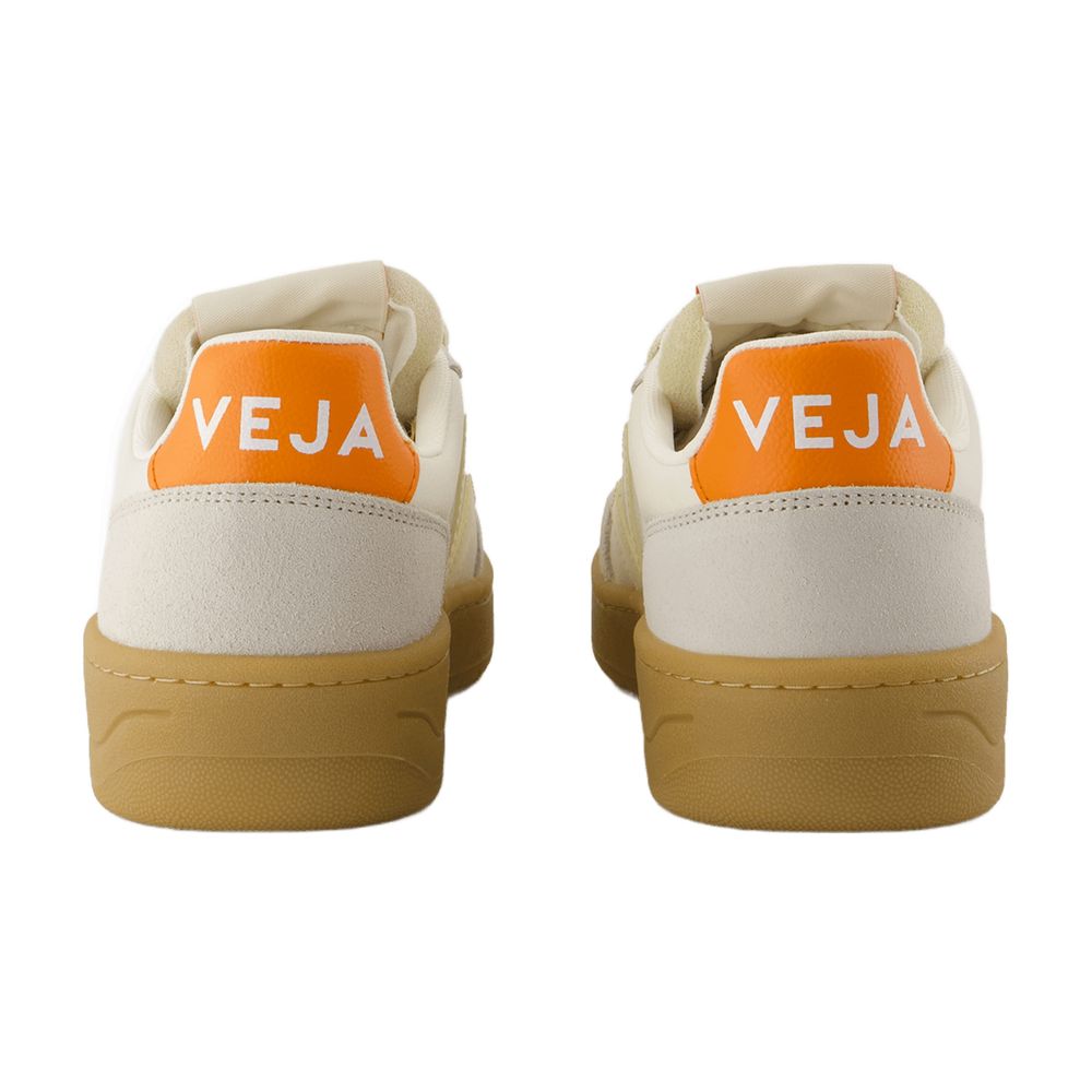V 82 Sneakers Veja Leather White – Image 3